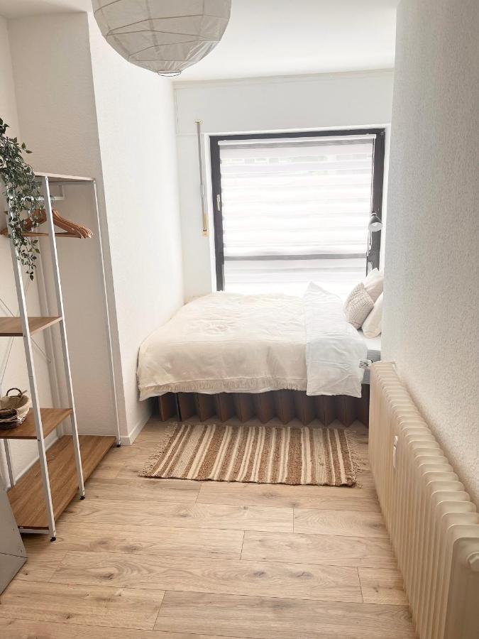 Gemuetliches Zentrales Apartment 2 Min Bis Du Hbf Duisburg Exterior foto